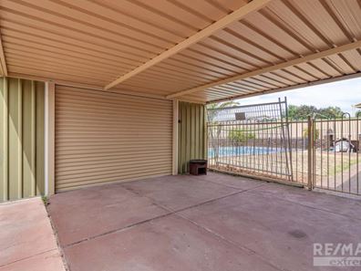 8 Hacking Place, Padbury WA 6025