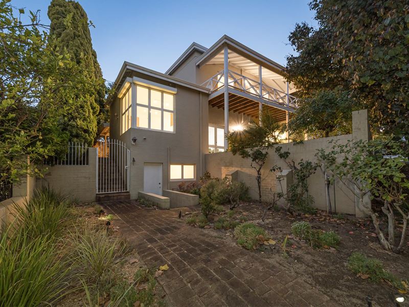 15 Riverway, Applecross