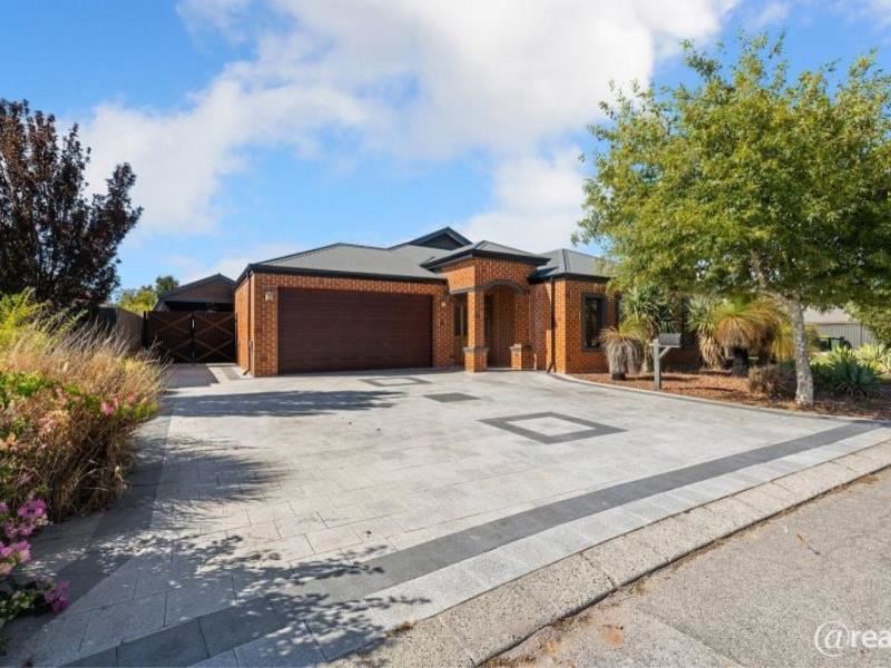 19 Satine Turn, Aveley WA 6069