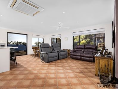 35 Bellimos Drive, Wandina WA 6530