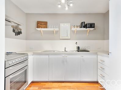 2/370 Canning Highway, Bicton WA 6157