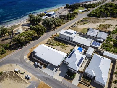 69 Whitehill Road, Drummond Cove WA 6532