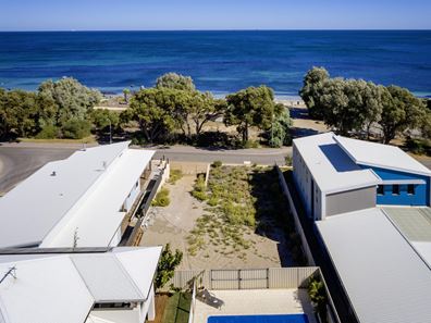 69 Whitehill Road, Drummond Cove WA 6532