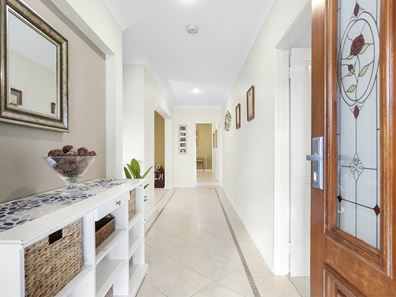 29 Heliconia Turn, Stirling WA 6021