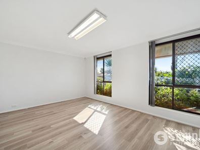6 Dain Court, Leeming WA 6149