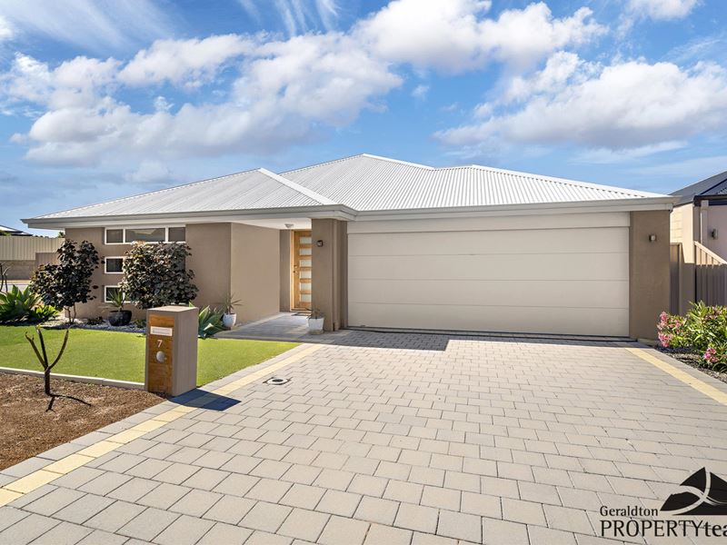 7 Stormking Loop, Wandina