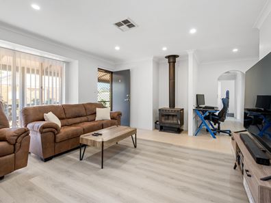 4/15-17 Burton Place, West Lamington WA 6430