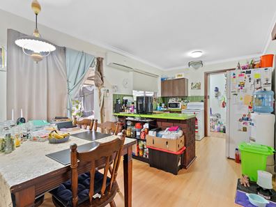 1 Sherwood Court, Armadale WA 6112