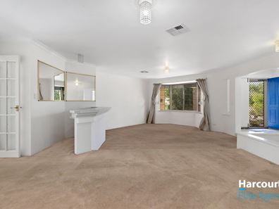 20 Trinidad Street, Safety Bay WA 6169