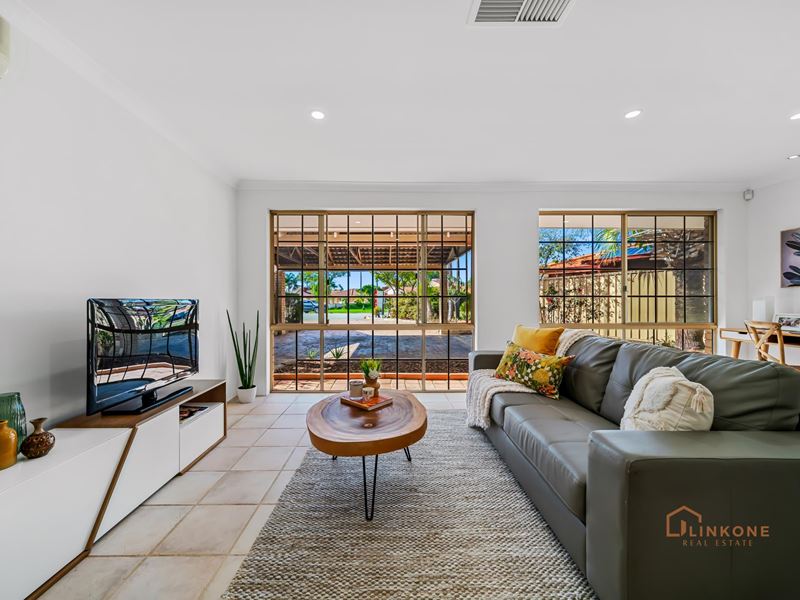 1/15 Parramatta Lane, Willetton