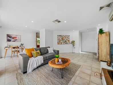 1/15 Parramatta Lane, Willetton WA 6155