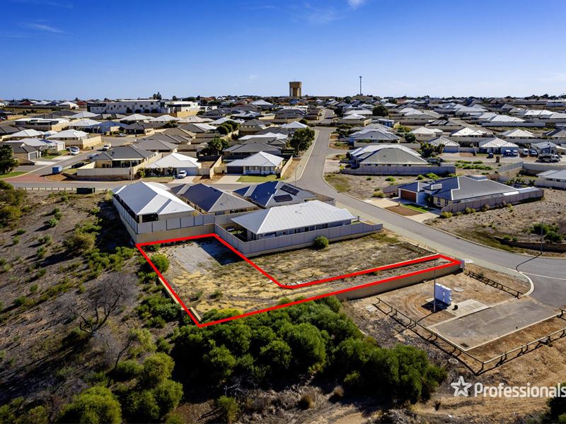 6/ Stormking Loop, Wandina WA 6530
