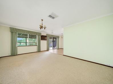 12B Hicks Way, Hillarys WA 6025