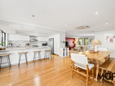 15A Norma Road, Alfred Cove WA 6154