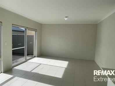 50 Aureate Way, Eglinton WA 6034