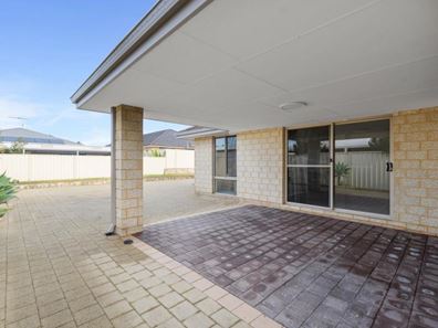 26 Collanda Circuit, Carramar WA 6031