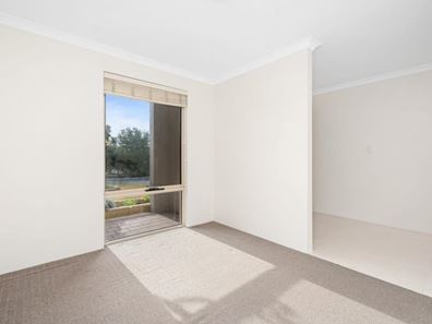 26 Collanda Circuit, Carramar WA 6031
