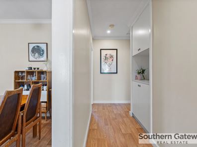 17 Mulligan Way, Orelia WA 6167