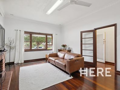 142 Holland Street, Wembley WA 6014