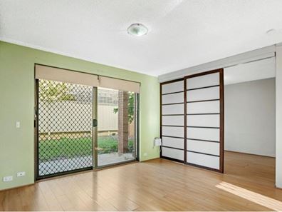 4/135 Hubert  Street, East Victoria Park WA 6101