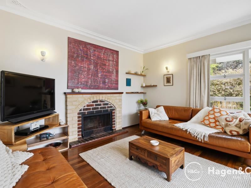 22 Laurence Road, Innaloo WA 6018