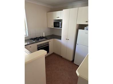 12/2 Ochiltree Street, Somerville WA 6430