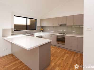 6/460 Chapman Road, Bluff Point WA 6530
