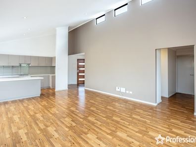 6/460 Chapman Road, Bluff Point WA 6530