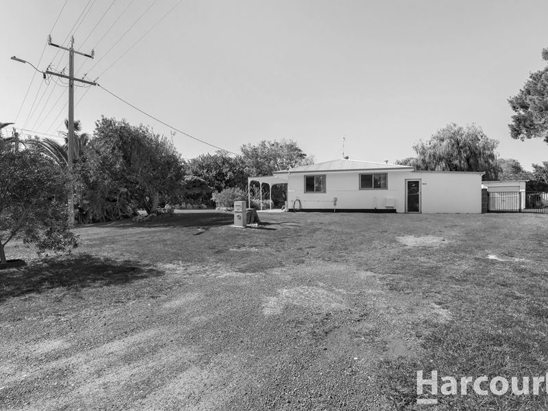 53 Janis Street, Halls Head