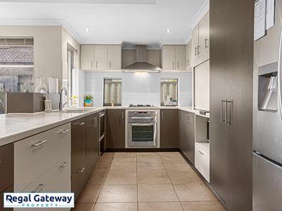56 Cape Le Grand Avenue, Aubin Grove WA 6164
