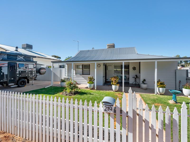 219 Collins Street, Piccadilly WA 6430