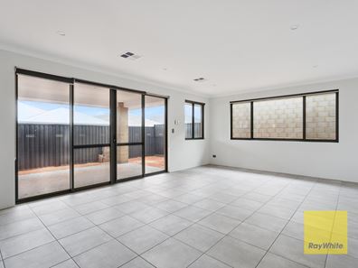 7 Warbrook Way, Midvale WA 6056