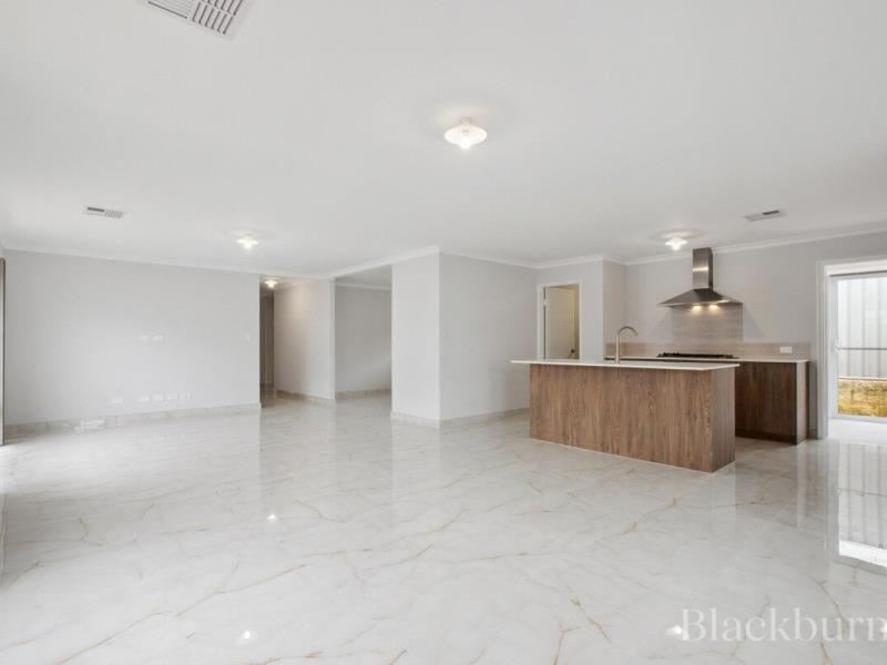 8 Oatlands Vista, Wellard WA 6170