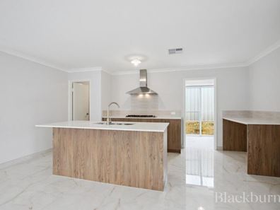 8 Oatlands Vista, Wellard WA 6170