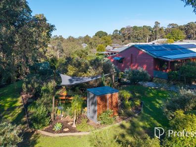 26 Reddy Avenue, Mundaring WA 6073