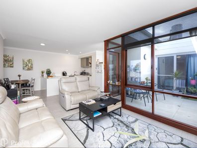 8/57 Hooley Road, Midland WA 6056