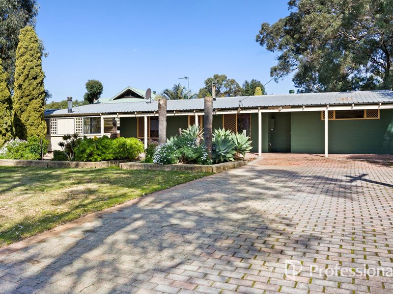2 Orchard Place, Myalup WA 6220
