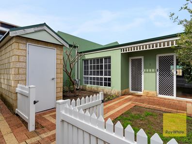 3/2 Headingly Road, Kalamunda WA 6076