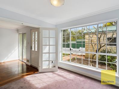 3/2 Headingly Road, Kalamunda WA 6076