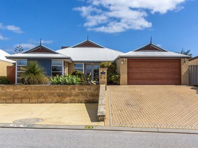 25 Sainte Maxime Avenue, Port Kennedy WA 6172