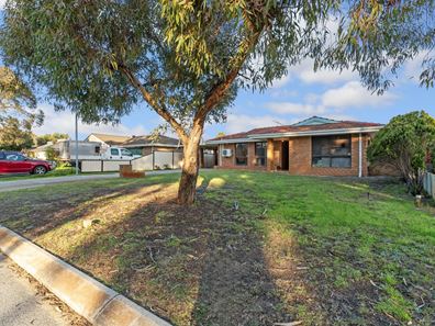8 Hinkler Street, Kenwick WA 6107