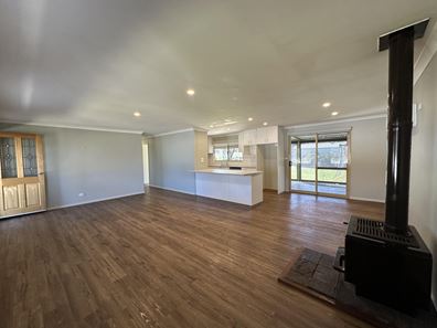 26 Love Street, Dumbleyung WA 6350