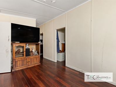 10 Eacott Street, Mandurah WA 6210