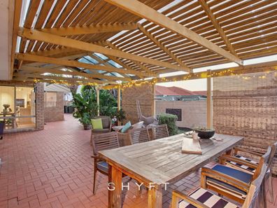 3 Kanda  Place, Mindarie WA 6030