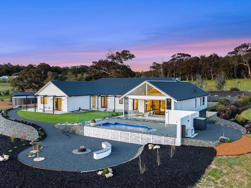 24 Sonning Loop, Yallingup