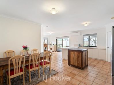 5 Gannet Court, Geographe WA 6280