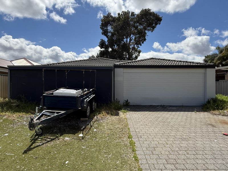 34B Chidzey Drive, Seville Grove WA 6112