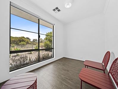 84 Verdant Crescent, Seville Grove WA 6112