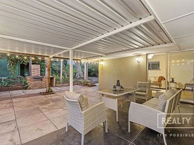 4 Laurel Road, Woodlands WA 6018
