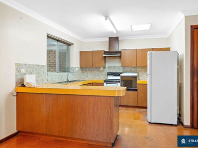 15 Downhill Way, Langford WA 6147